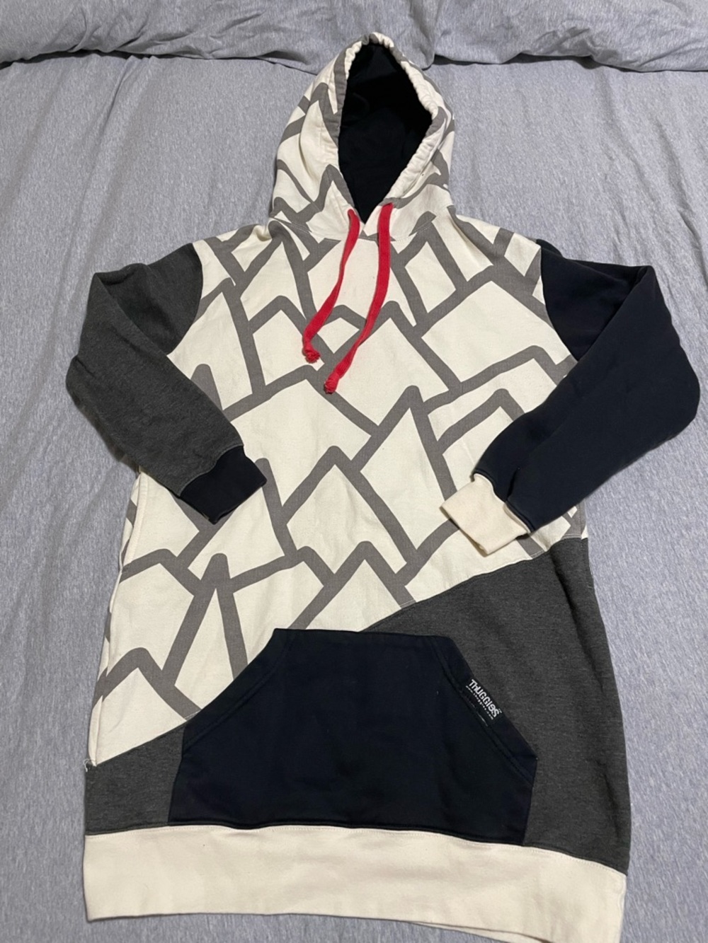 Kid’s Thuggie! Pattern Pullover Hoodie - Cream & Gray